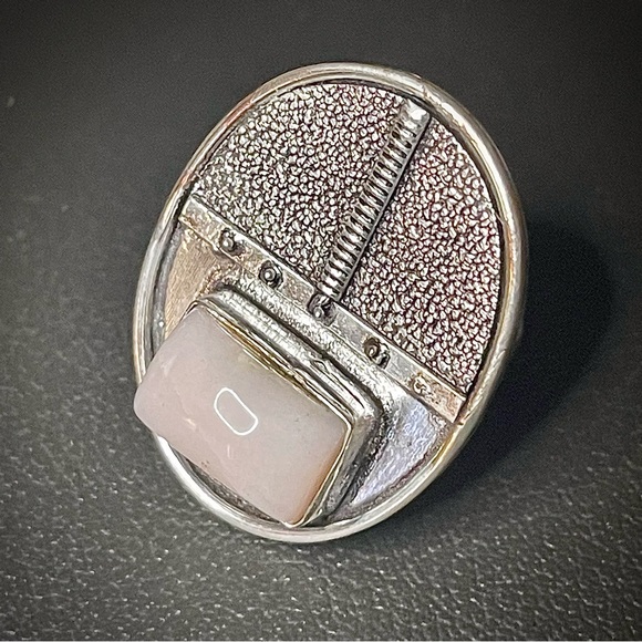 New Artisan Pink Opal Gemstone 925 Sterling Silver Tribal Shield Ring Size: 7.25 - Picture 14 of 17